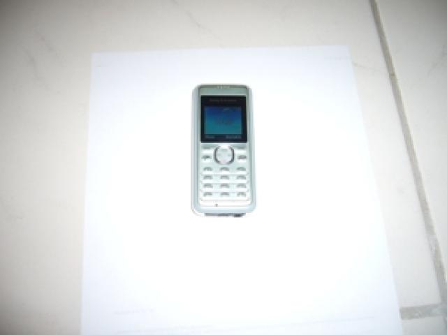 Sony Ericsson J132 - 1